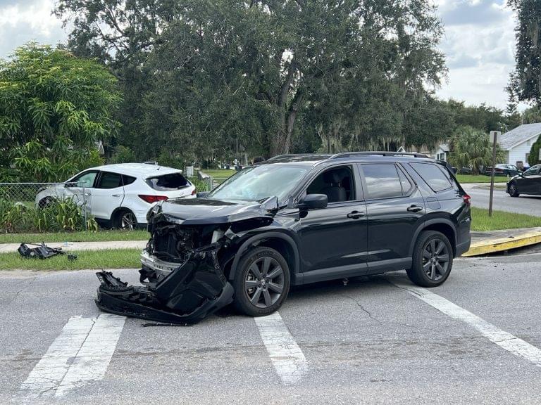 Traffic Crash With Injuries Block Lake Wales Roadway