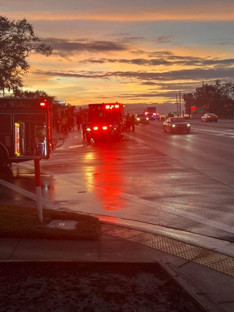 Semi Vs. Sedan Crash in Lake Wales, Minor Injuries Reported